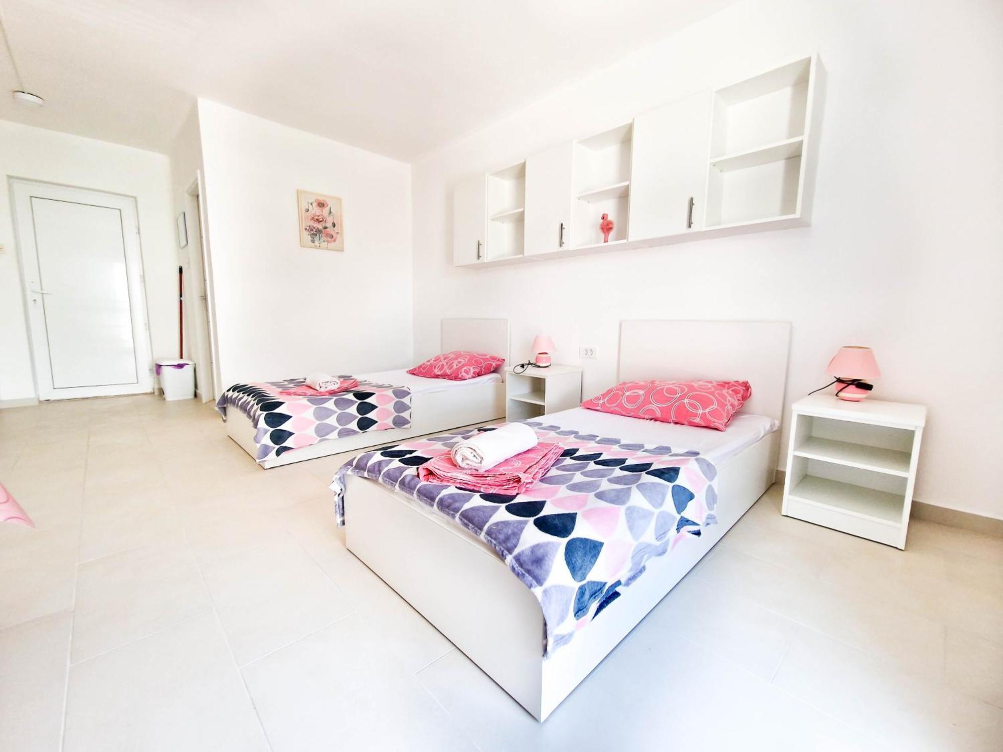 Flip - Flop Apartment Novalja Exterior photo